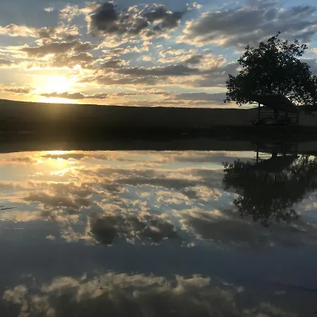 Korona Panzio Oda ve Kahvaltı Blh nad Iplom