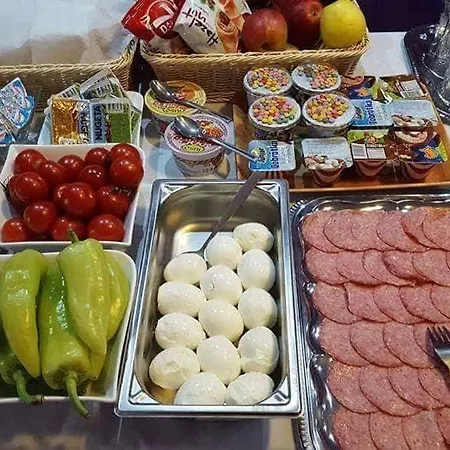 Korona Panzio 3* Blh nad Iplom