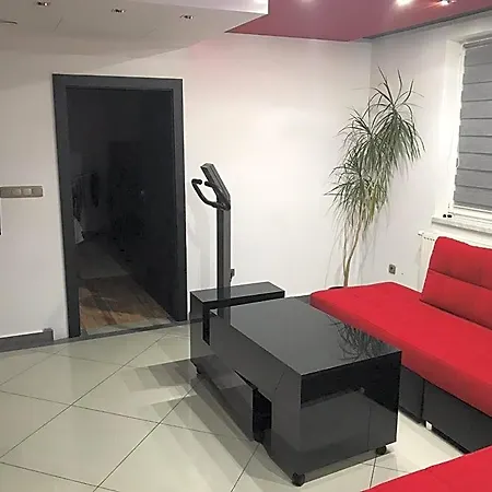 Korona Panzio 3* Blh nad Iplom