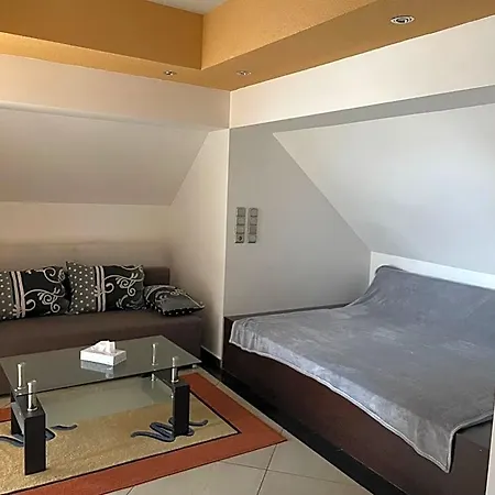 Bed and Breakfast Korona Panzio Blh nad Iplom
